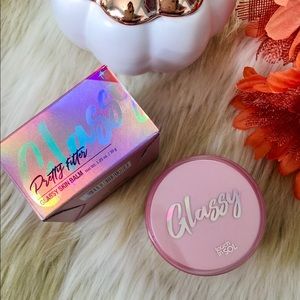 Touch in Sol Glassy Skin Balm